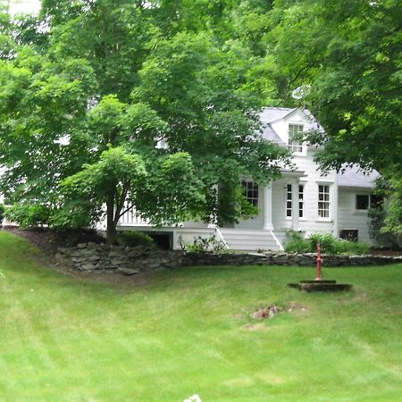 مبيت وإفطار Clinton Corners Private Setting On Country Farm Near Rhinebeck المظهر الخارجي الصورة