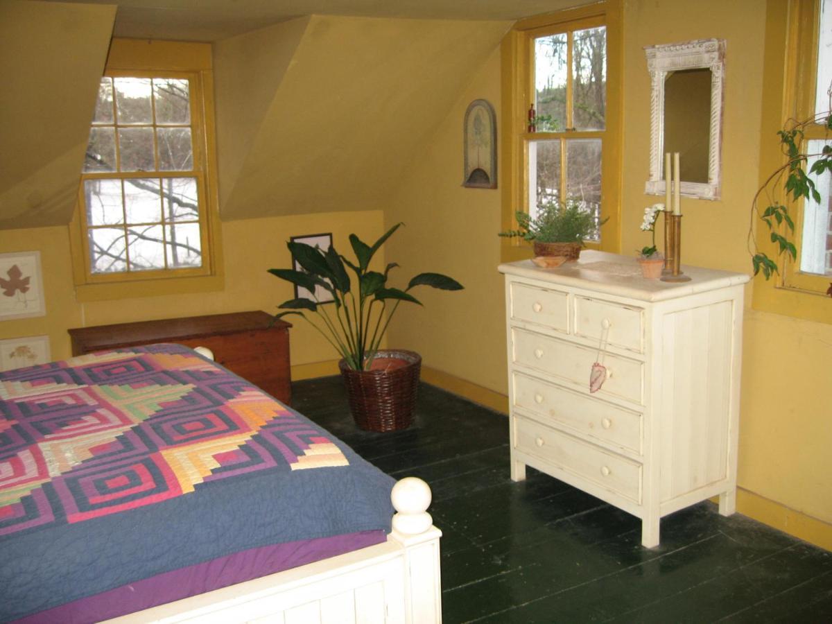 مبيت وإفطار Clinton Corners Private Setting On Country Farm Near Rhinebeck المظهر الخارجي الصورة